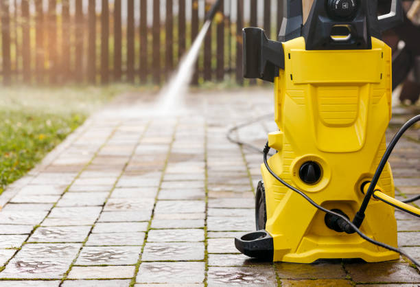 Animal Enclosure Cleaning in Wendell, ID